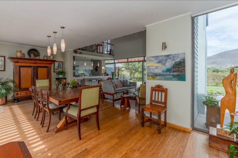 3 Bedroom Property for Sale in Lake Michelle Western Cape